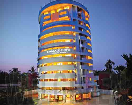 Welgreen Kerala Holidays - Emarald Hotel